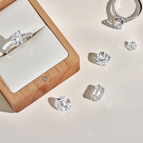 Lab diamond engagement rings and loose diamonds.