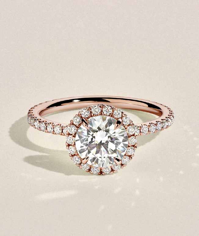 Halo diamond engagement rings