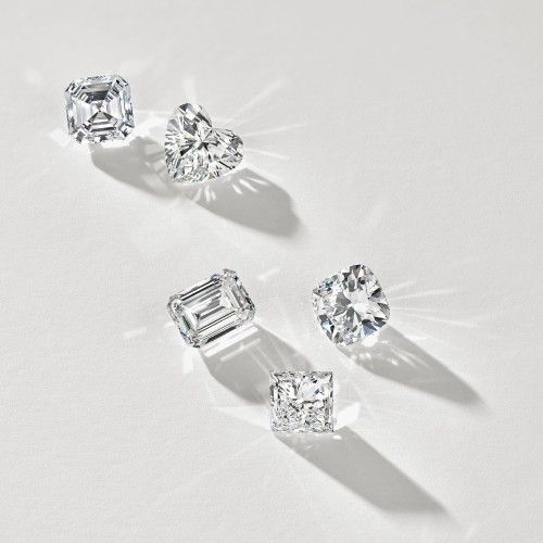 Variety of loose diamonds.