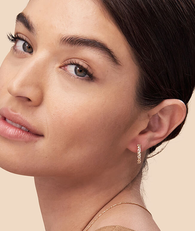 Shop jewelry gifts for her
