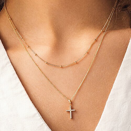 Symbolic and religious necklaces